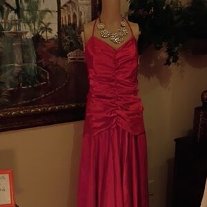 Elegant Pink Maxi Dress
